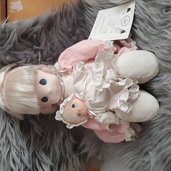 Precious Moments Other - Precious moments dolls Jessi &Lisa